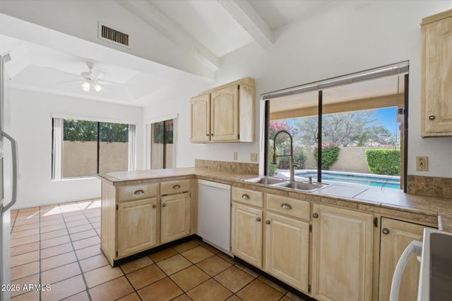 10520 N 78TH Place, Scottsdale, AZ 85258