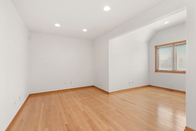 12508 S Harlem Avenue B, Palos Heights, IL 60463
