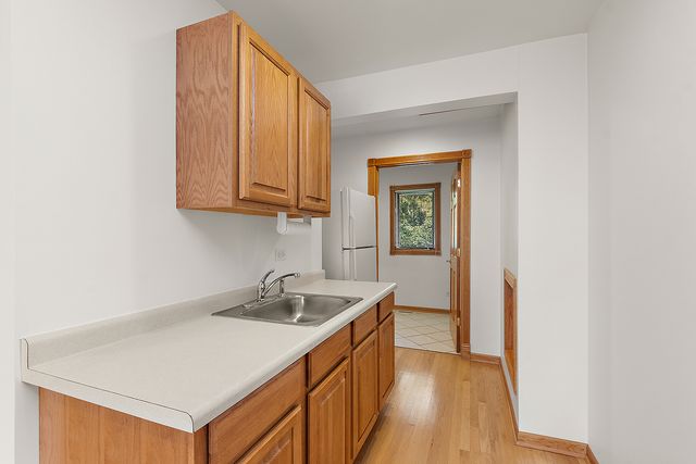12508 S Harlem Avenue B, Palos Heights, IL 60463