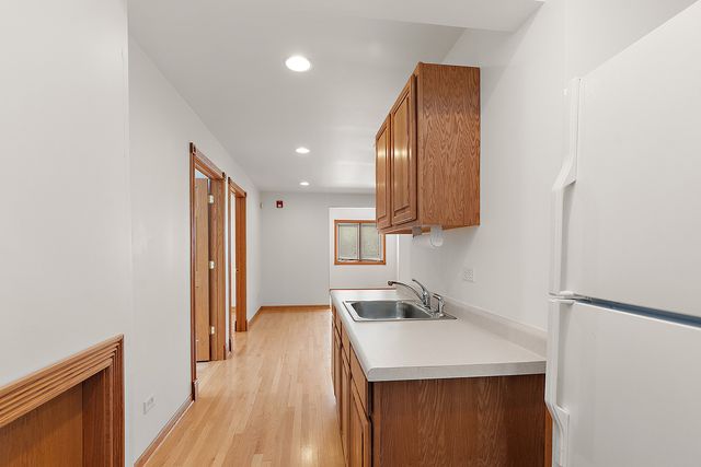 12508 S Harlem Avenue B, Palos Heights, IL 60463