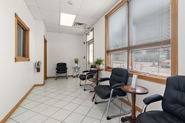 12508 S Harlem Avenue B, Palos Heights, IL 60463