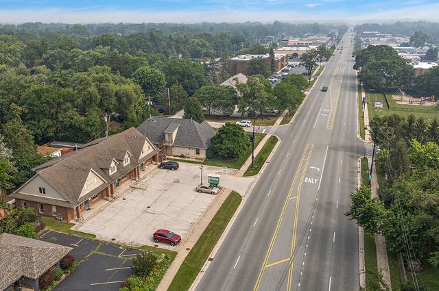 12508 S Harlem Avenue B, Palos Heights, IL 60463