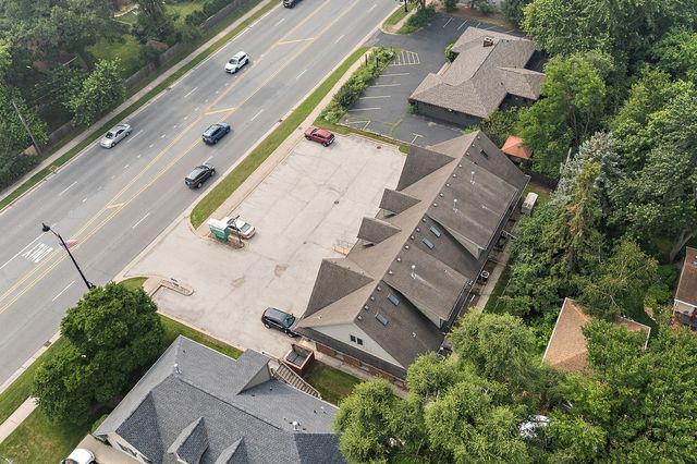 12508 S Harlem Avenue B, Palos Heights, IL 60463