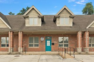 12508 S Harlem Avenue B, Palos Heights, IL 60463