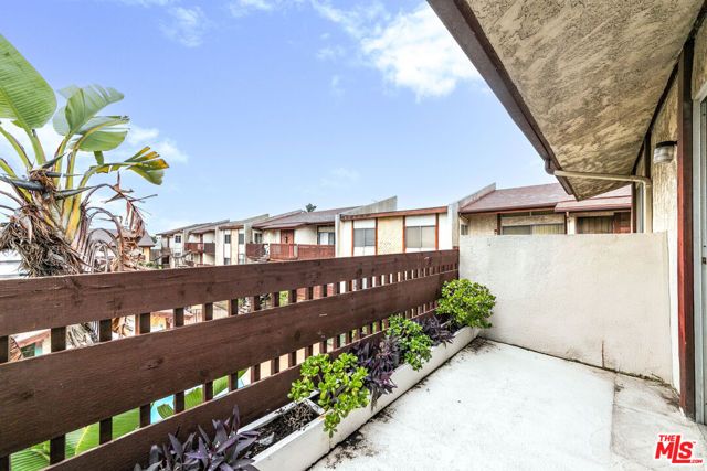 15214 S Raymond Avenue 118, Gardena, CA 90247