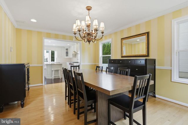 11 EQUESTRIAN LN, Cherry Hill, NJ 08003