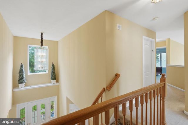 11 EQUESTRIAN LN, Cherry Hill, NJ 08003