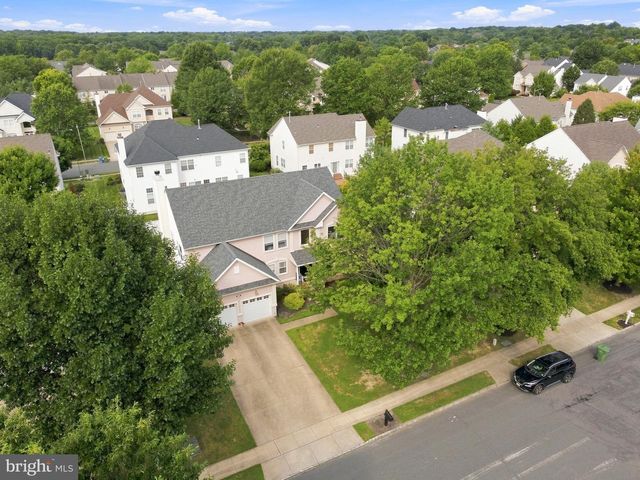 11 EQUESTRIAN LN, Cherry Hill, NJ 08003