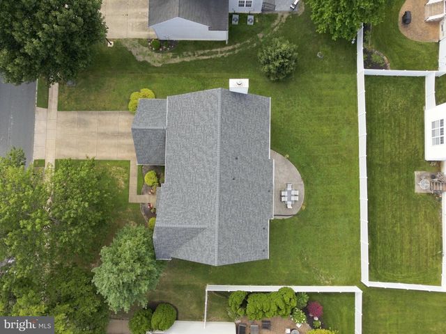 11 EQUESTRIAN LN, Cherry Hill, NJ 08003