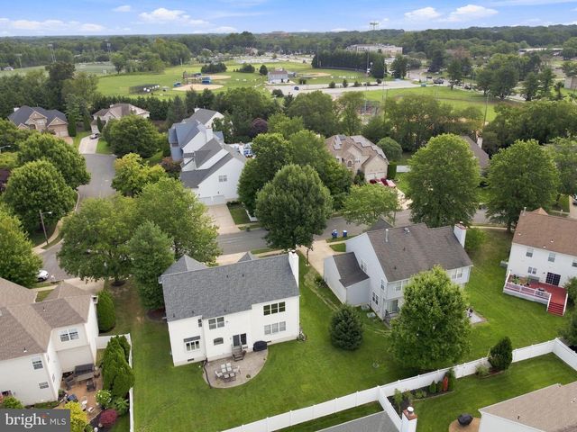 11 EQUESTRIAN LN, Cherry Hill, NJ 08003