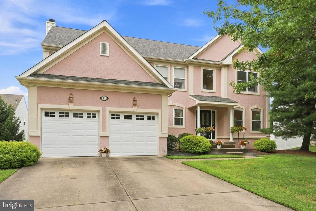 11 EQUESTRIAN LN, Cherry Hill, NJ 08003