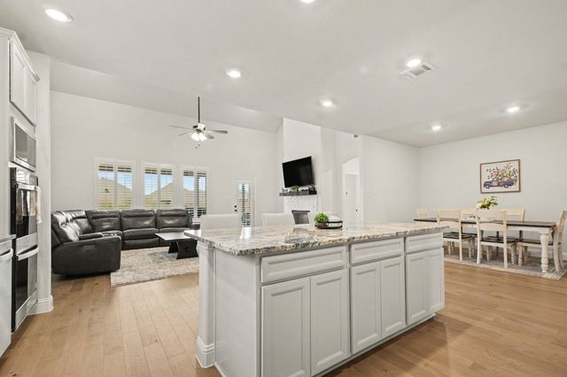 1708 Canals Drive, Little Elm, TX 75068