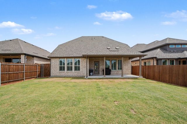 1708 Canals Drive, Little Elm, TX 75068