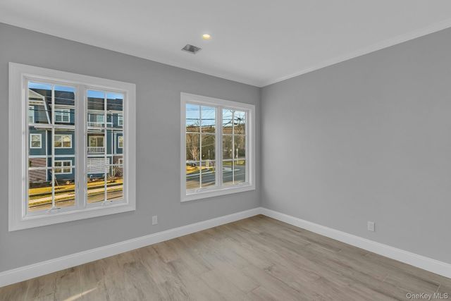 156 W Broadway 3, Port Jefferson, NY 11777