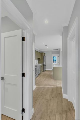 156 W Broadway 3, Port Jefferson, NY 11777