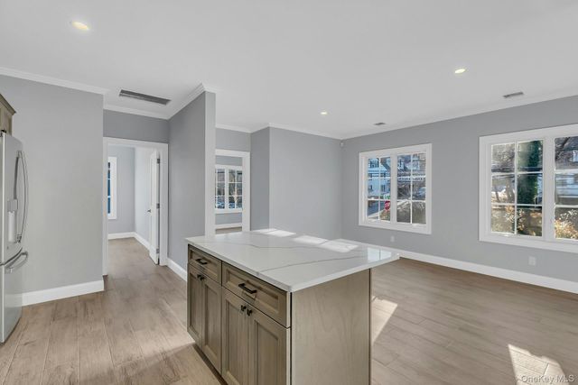 156 W Broadway 3, Port Jefferson, NY 11777