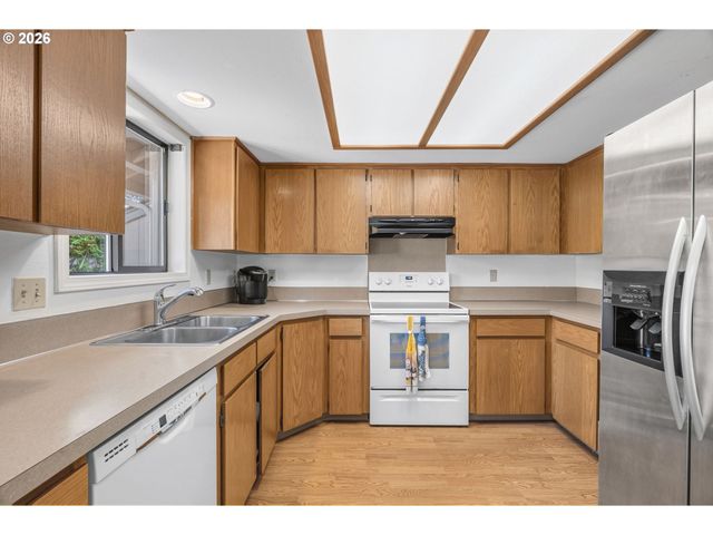 820 Ne 156TH Ave, Vancouver, WA 98684