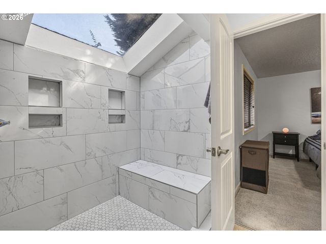 820 Ne 156TH Ave, Vancouver, WA 98684