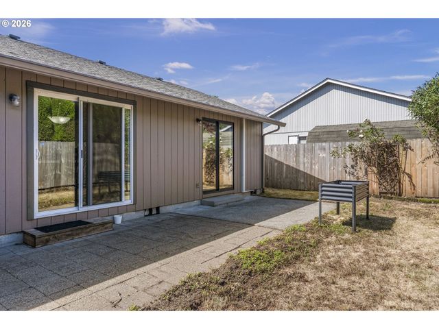 820 Ne 156TH Ave, Vancouver, WA 98684