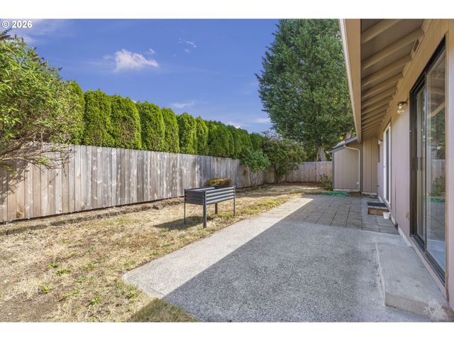 820 Ne 156TH Ave, Vancouver, WA 98684