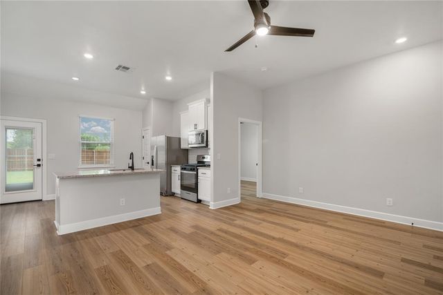 12021 SW 30 Street, Yukon, OK 73099