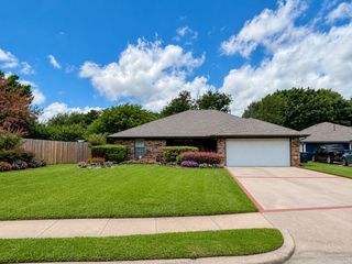 6901 Abilene Drive, Sachse, TX 75048