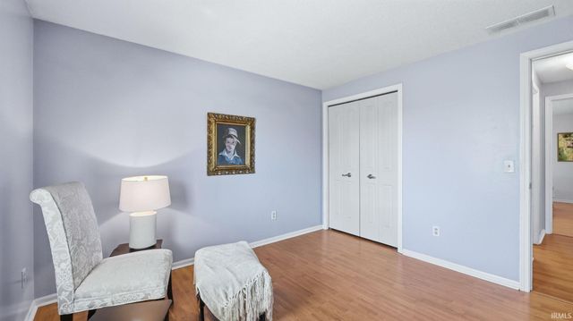 9521 Vista Park Drive, New Haven, IN 46774