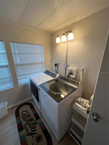 609 CERVINA DRIVE, Venice, FL 34285