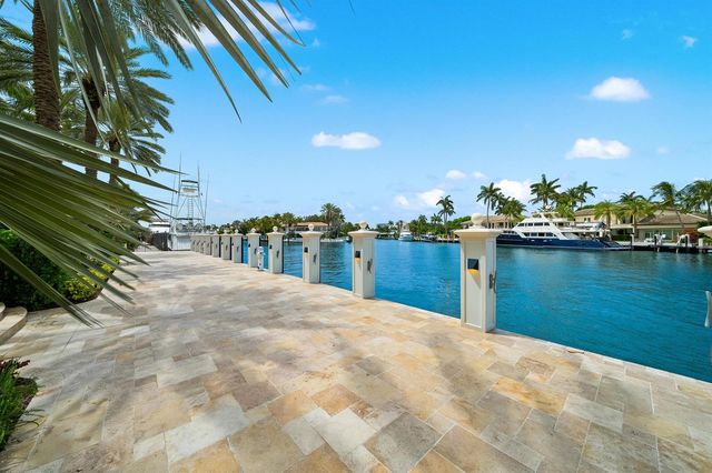 2430 Del Lago Drive, Fort Lauderdale, FL 33316