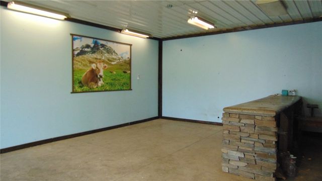 2890 Jorolemon Road, Cato, NY 13166