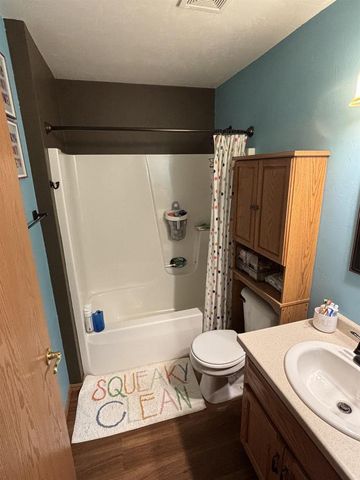 1843 SANDY SPRINGS ROAD, De Pere, WI 54115