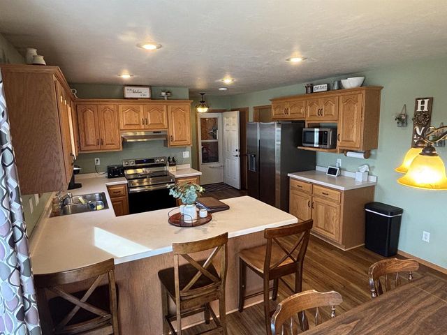 1843 SANDY SPRINGS ROAD, De Pere, WI 54115