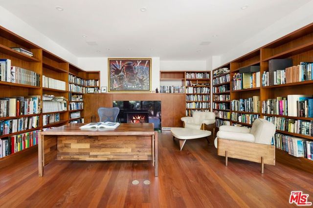 645 Tuallitan Road, Los Angeles, CA 90049