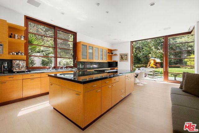 645 Tuallitan Road, Los Angeles, CA 90049