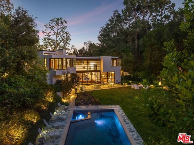 645 Tuallitan Road, Los Angeles, CA 90049