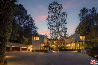 645 Tuallitan Road, Los Angeles, CA 90049