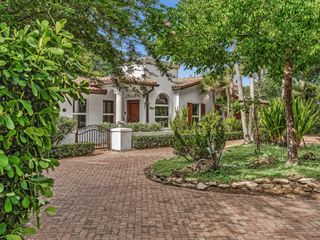 898 Azalea Street, Boca Raton, FL 33486