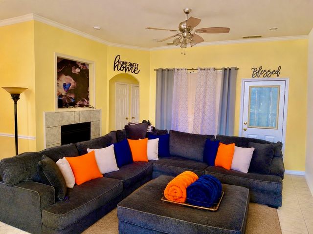 400 S Rockwall Avenue, Terrell, TX 75160