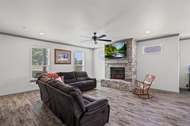 157 Crenshaw Street, Stephenville, TX 76401