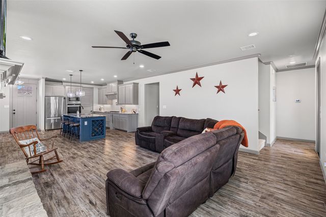 157 Crenshaw Street, Stephenville, TX 76401