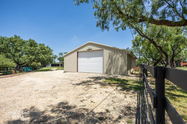4362 Homestead Circle, San Angelo, TX 76905