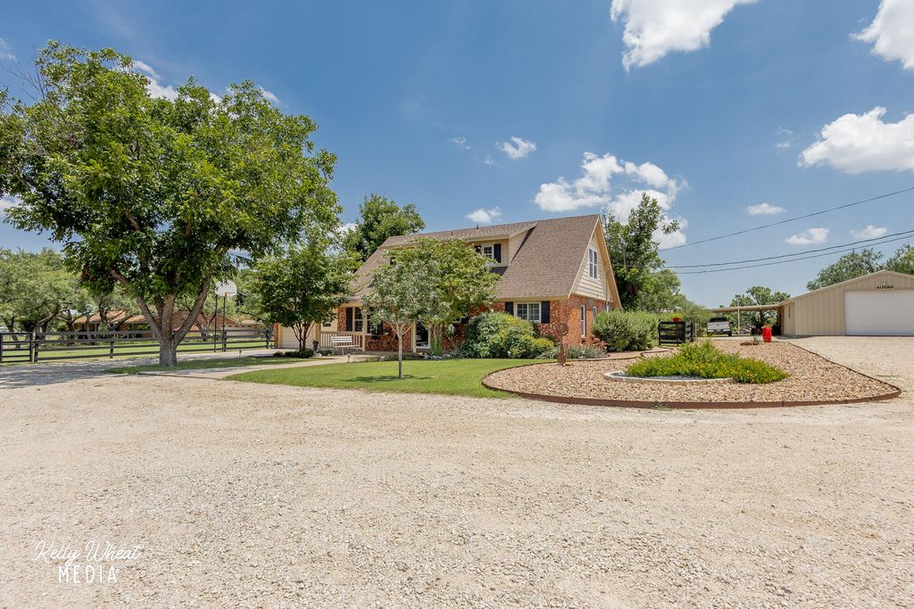 4362 Homestead Circle, San Angelo, TX 76905