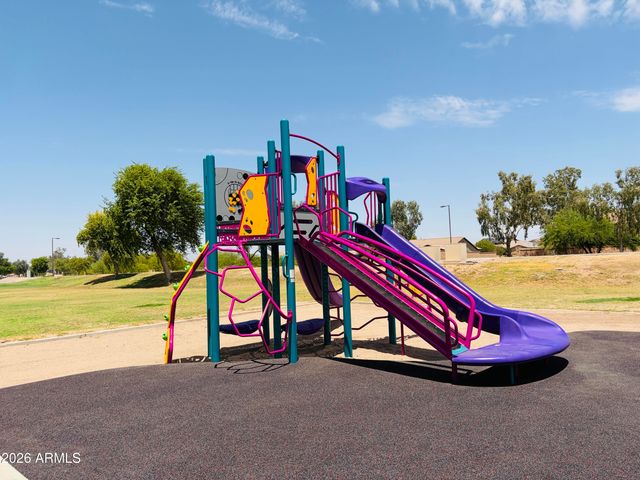 2753 W PEGGY Drive, San Tan Valley, AZ 85144