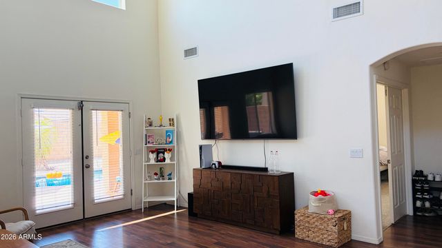 2753 W PEGGY Drive, San Tan Valley, AZ 85144
