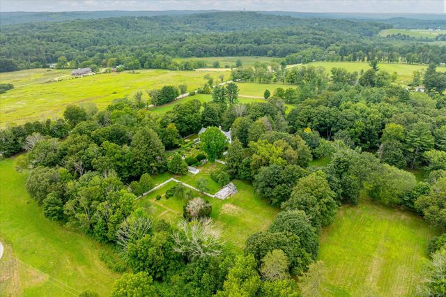 357 Wrights Crossing Road, Pomfret, CT 06259