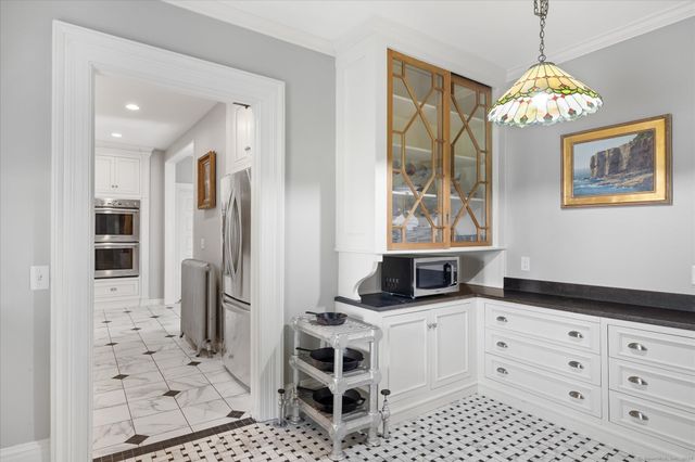 357 Wrights Crossing Road, Pomfret, CT 06259