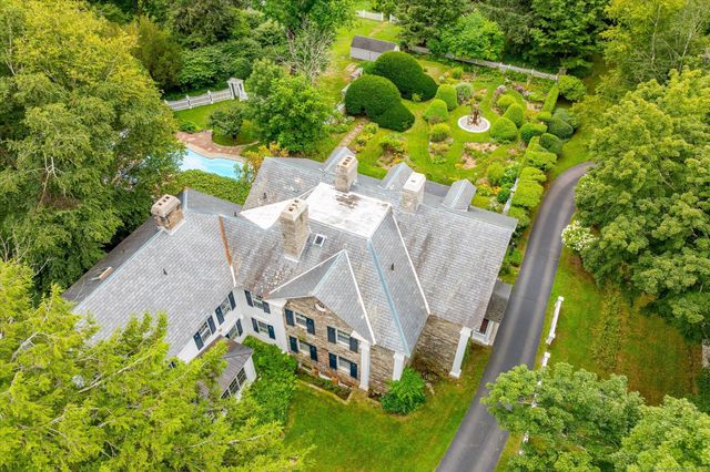 357 Wrights Crossing Road, Pomfret, CT 06259