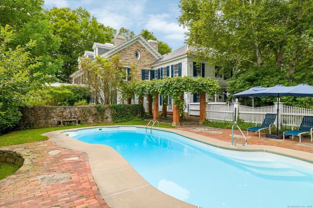 357 Wrights Crossing Road, Pomfret, CT 06259