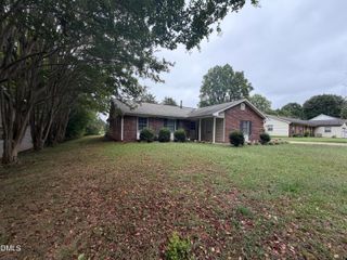 305 Westminster Drive, Elon, NC 27244