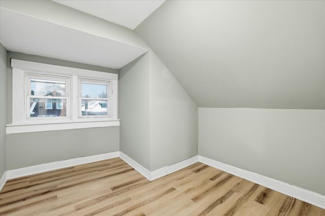 8011 S Dante Avenue, Chicago, IL 60619